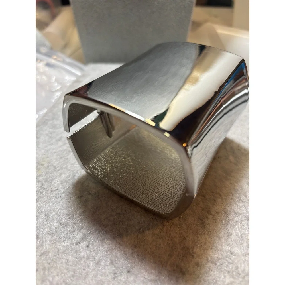 #2. Wide Geometric Metallic Cuff Bracelet